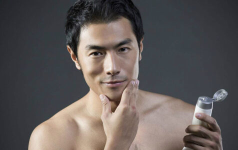 20, 30, 40岁男士护肤注意事项