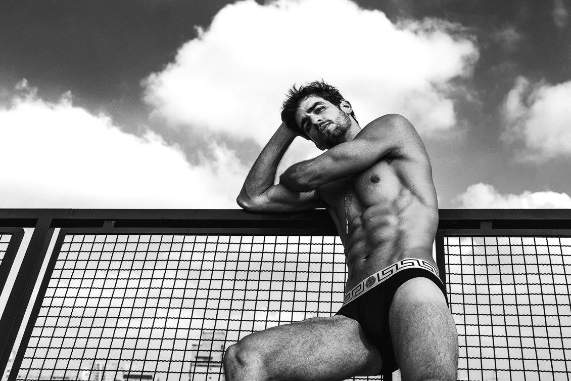 欧美肌肉男模Luis Ocasio 内裤写真