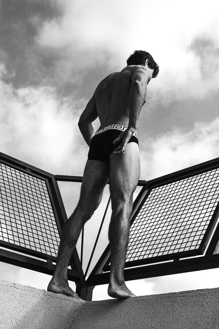 欧美肌肉男模Luis Ocasio 内裤写真