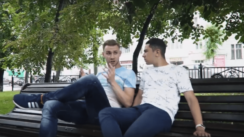 不投票的人都是同性恋？俄国选举恐同广告藉同志床戏驱策民众投票