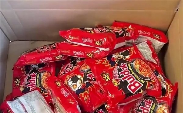 网红称吃火鸡面烧穿胃索赔7700万 韩企：毫无根据 没收到诉讼