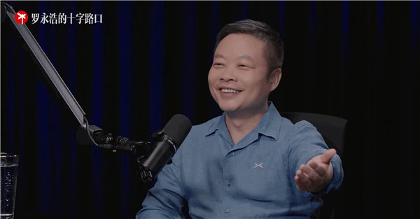 何小鹏：现在很多中国车企迷之自信 其实在全球还差得很远