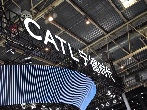 宁德时代宜春锂云母矿准时停产 有投资者深夜上山蹲守“见证” 知情人士：其他矿区正常生产