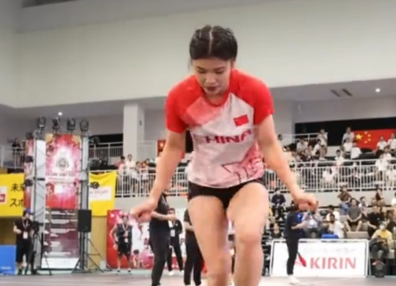 d464c99b-b4c4-4870-b035-32176963232f