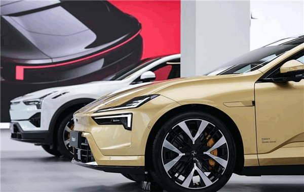 d6a6c4f2-4846-4897-99f1-4eba347c7326