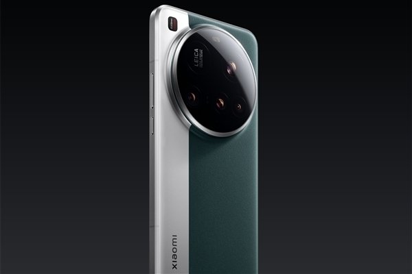 国产大底颠覆影像格局！小米 17 Ultra 四摄规格全解析：1 英寸 OV50X + 双潜望长焦，元旦前压轴登场